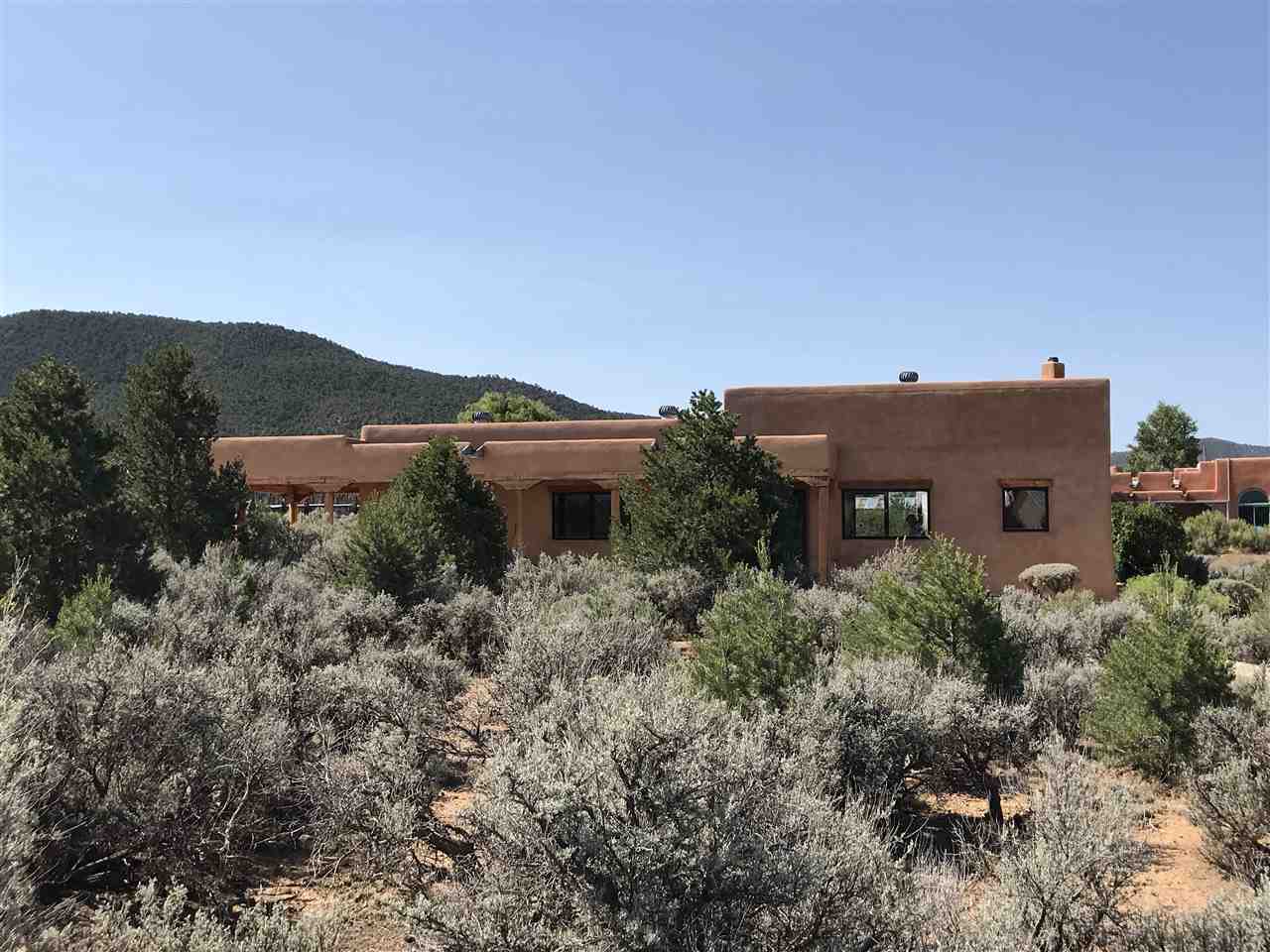 Homes & Land for Sale in the Taos, New Mexico Area