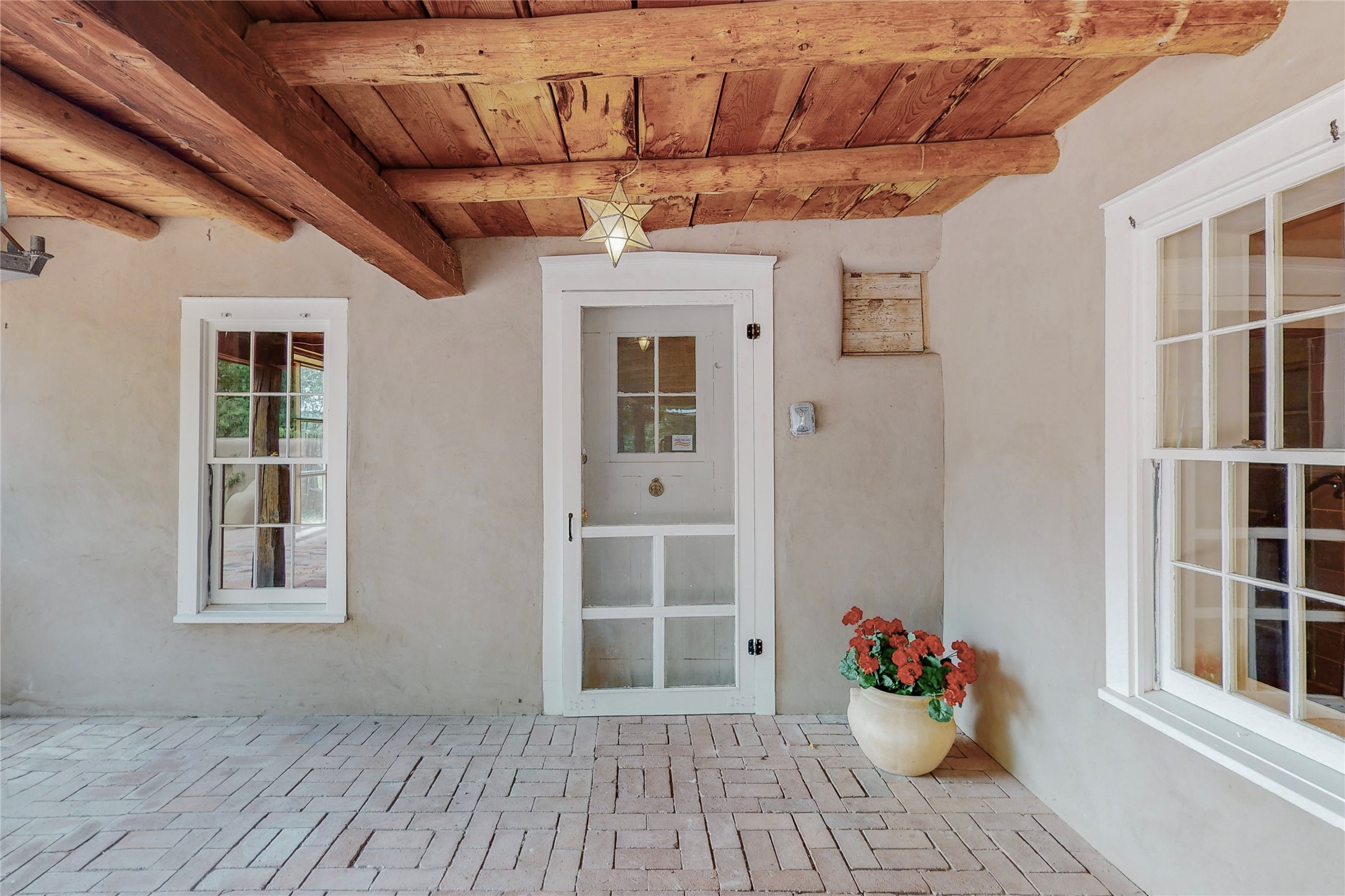 Nambe Area Santa Fe Beautiful Homes Sotheby's Santa Fe, New Mexico