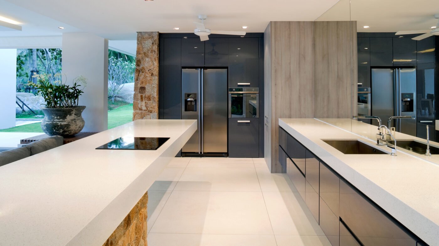 Complete Luxury Kitchens with Cantilevered Top | Officine Gullo, image size:1400x787